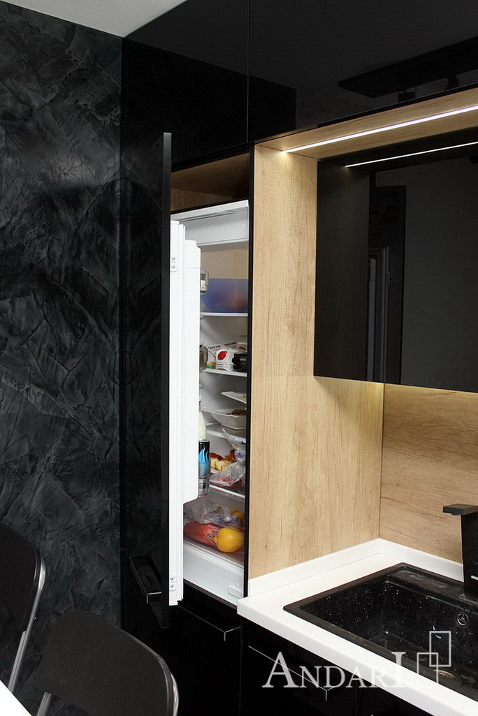 Встроенный холодильник на кухне - Андари